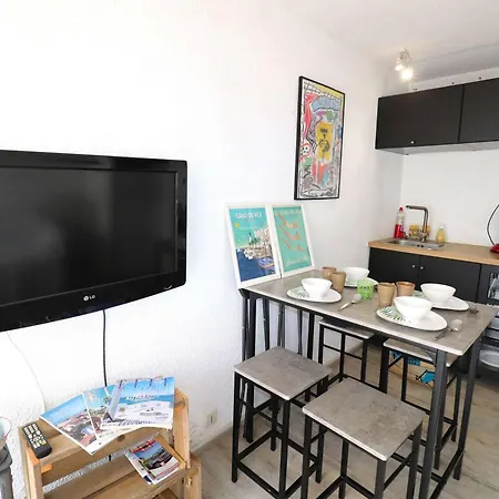 Avec Terrasse, Piscine Et Parking Securise - Fr-1-307-282 Apartment *
